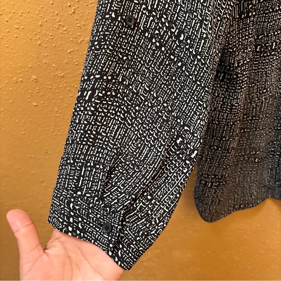 Alfani Black and White Patterned Blouse - Picture 5 of 6